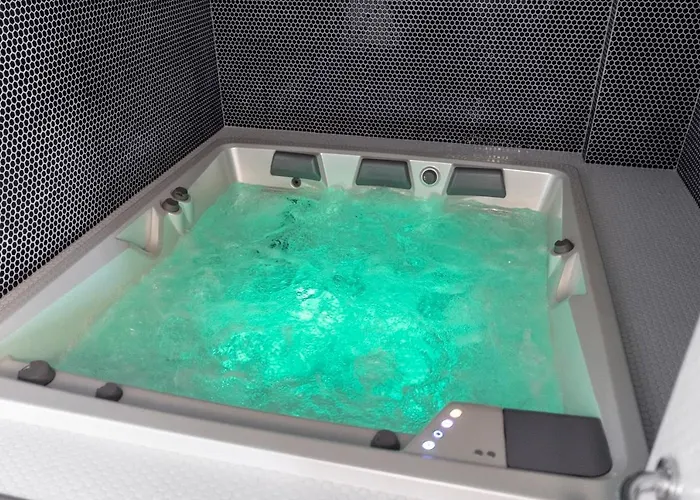 招待所 Capek Branžež